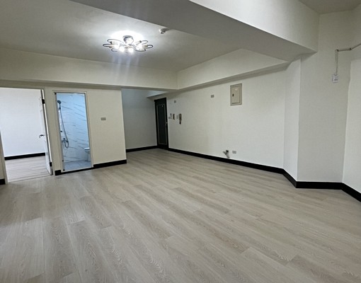 大管家社宅免仲可租補大三房平車!!! - Image 11