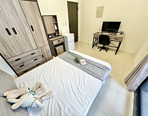 中區✨近日新影城|電梯套房・禁寵・附陽台獨洗|包水網路第四台 - Image 2