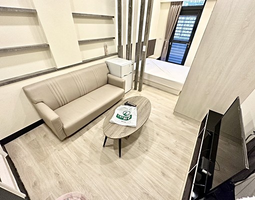 西屯區🌟全新透天電梯宅|陽台獨洗・間間採光・可租補 - Image 2