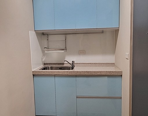 中正路商圈~免爬高~二房一廳~雙陽台... - Image 12