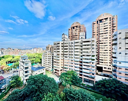 正兩房|採光|浴缸|平車|逢甲 - Image 4