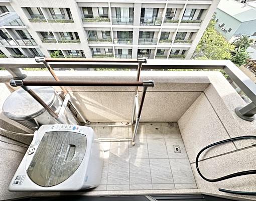 近澄清/東海🔥樓中樓✨電梯大空間✨雙租補✨落地窗陽台 - Image 10