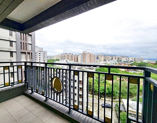 佳河超漂亮景觀三房-前後陽台-雙衛浴開窗-完善系統櫃 - Image 4