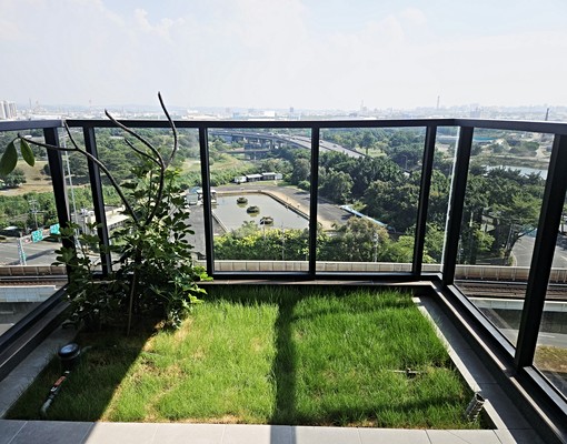 後勁捷運站旁★高樓層景觀宅全新精緻2房+車位 - Image 12