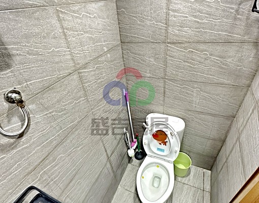 近逢甲，邊間雙採光套房，新冷氣.新電視，台水台電 - Image 9