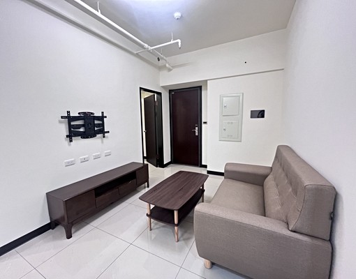 👍樂洋洋亮廳兩房車💕五泰吳若語(社宅可申請租金補貼) - Image 2