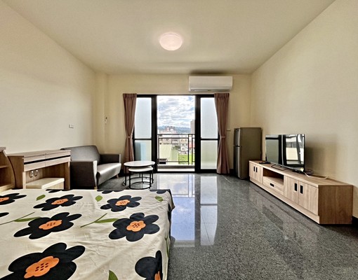 可租補✨潭子電梯大套房✨陽台獨洗曬✨機車位 - Image 6