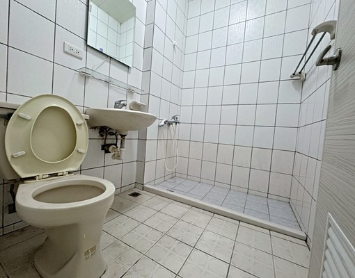 ✨五泰秀秀✨近迴龍捷運&興仁夜市✨雙衛雙陽台✨可入戶籍✨ - Image 3