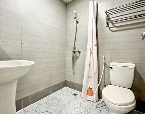 南屯捷運旁精美大套獨洗曬 - Image 2