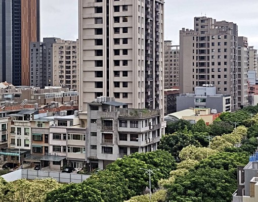 魔髮師好房報:可報稅設籍【新業APLUS】朝南大四房雙車位 - Image 2