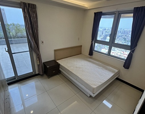 中清捷運地標稀有看跨年煙火兩房平車@陳山迪 - Image 10