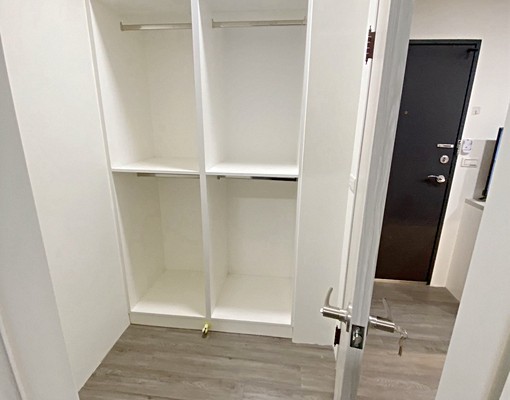 西區美裝潢套房附機車位，可租補，近中教大、國美館、五權車站 - Image 6