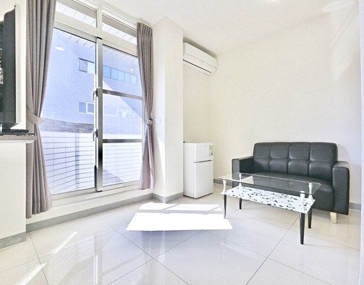 夢幻系列🍁一房一廳🍁陽台獨洗🍁乾溼衛浴🍁耍廢沙發 - Image 1