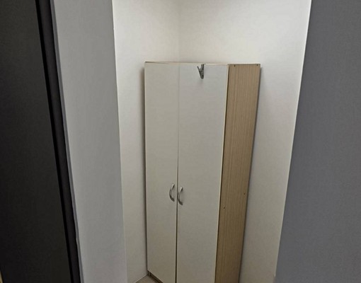 中和區中正路1房1廳1衛有更衣室及儲藏室，有陽台(屋主直租) - Image 9