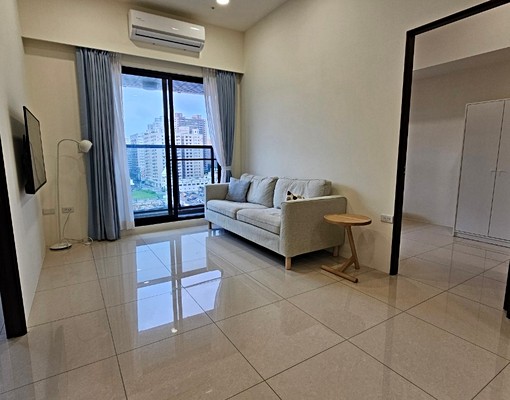 租-高鐵商圈鑫高鐵3房+平車 - Image 1