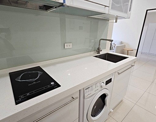 租-高鐵商圈鑫高鐵3房+平車 - Image 8