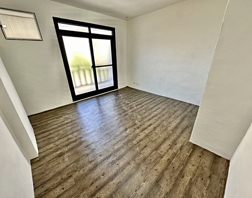 龍井整棟透天|可租補、戶籍|可寵|庭院可停3台車 - Image 11