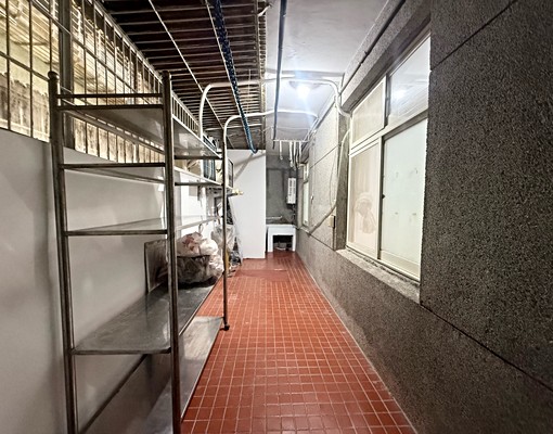 新店🏘️租補入籍✅格局方正/前後陽台通風佳🌟門口可停車 - Image 8