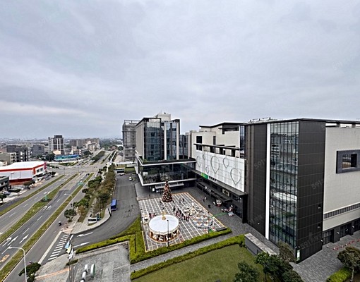 對面就全聯~步行可到高鐵~樓下就是全家~秒殺兩房~ - Image 14