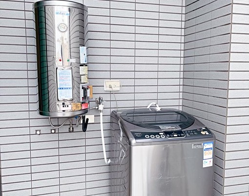 <前鎮套房出租>限女性、傢俱齊全、獨立陽台衛浴、環境單純 - Image 7