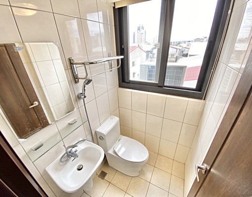 ✨可租補報稅✨新蓋套房一層四戶✨陽台獨洗曬✨採光佳 - Image 4