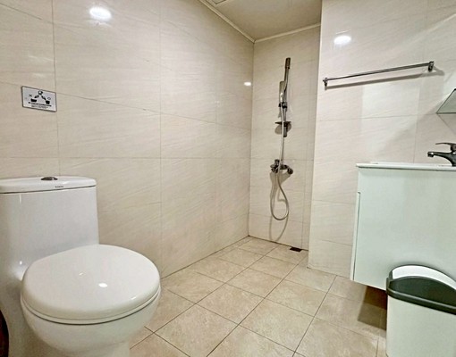 逢甲首選🌟可租補可貓🌟台水電最省🌟電梯大樓🌟陽光充足 - Image 5