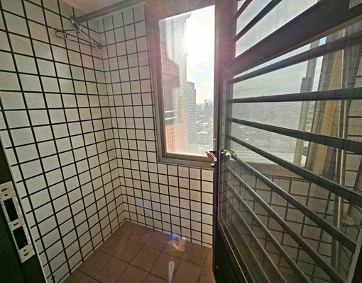 曉明女中|漢口商圈機能兩房✅️含管✅️可租補 - Image 9