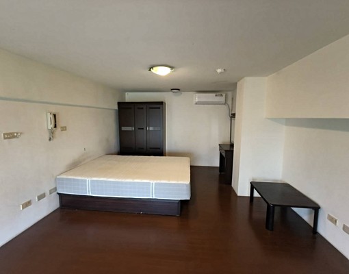 專任竹北文化中心縣府生活圈邊間寧靜挑高大任凱悅樓中樓套房 - Image 8