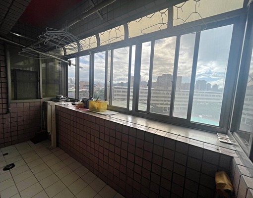 近丹鳳站，二層樓含管含平面車位，可寵.租補 - Image 8