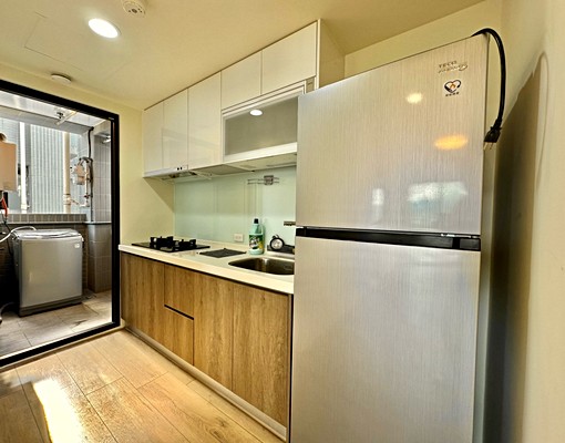 免仲可租補、頂樓景觀2房車,可貓,近交流道 - Image 7