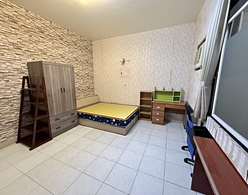 屏大學區林森路套房 - Image 1