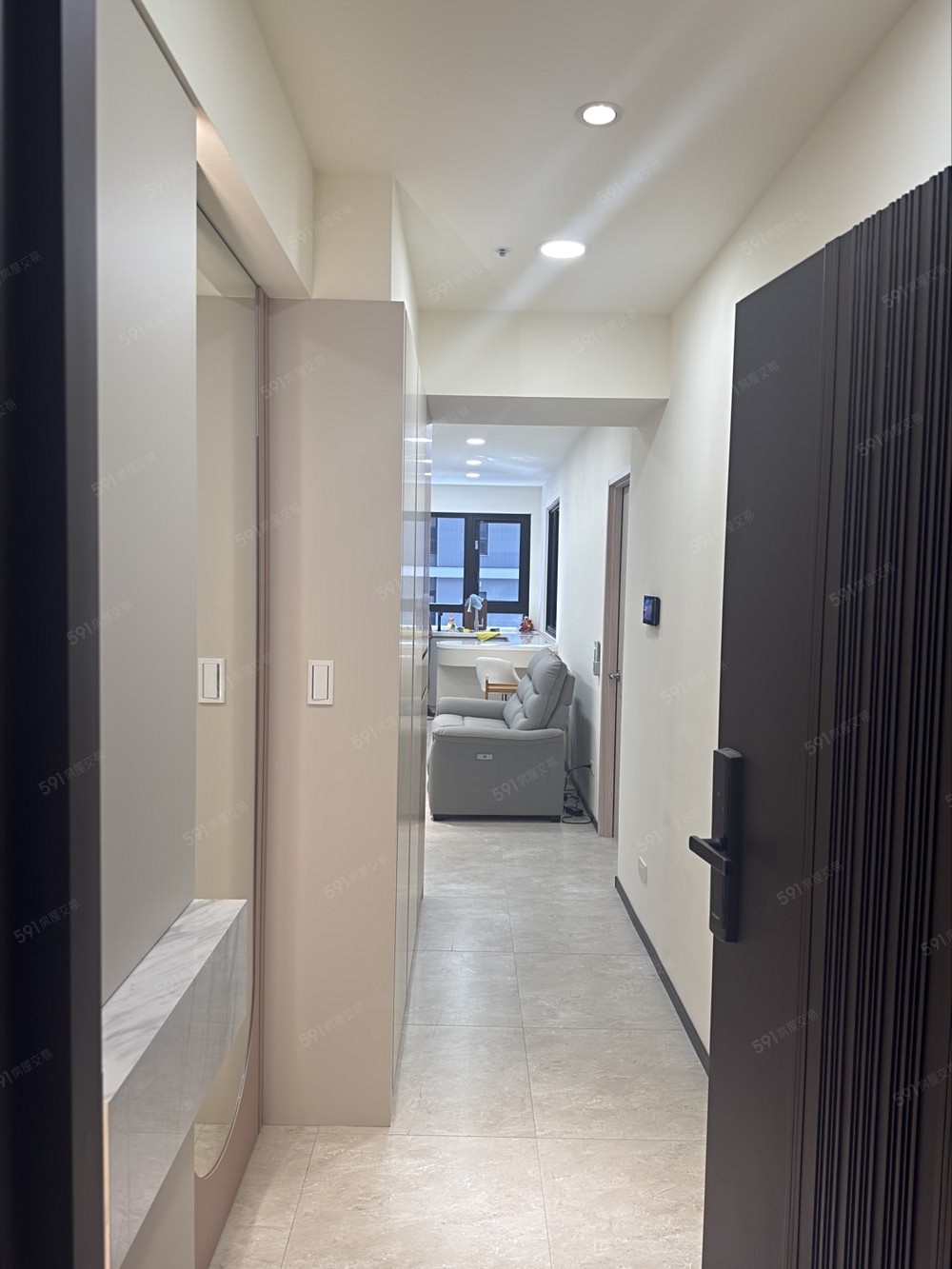 ✨高檔全新裝潢⭐電動沙發+55吋大電視兩房一廳一位含車位 - Image 1