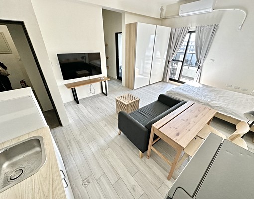 質感裝潢✨可租補報稅✨大陽台✨免治馬桶✨乾溼分離✨流理臺衛浴 - Image 1