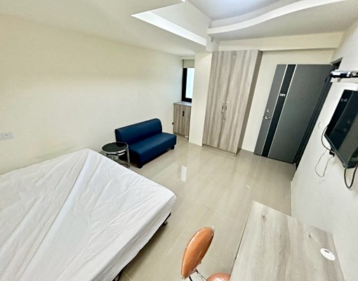 免仲介費/電梯新屋獨立套房 - Image 5