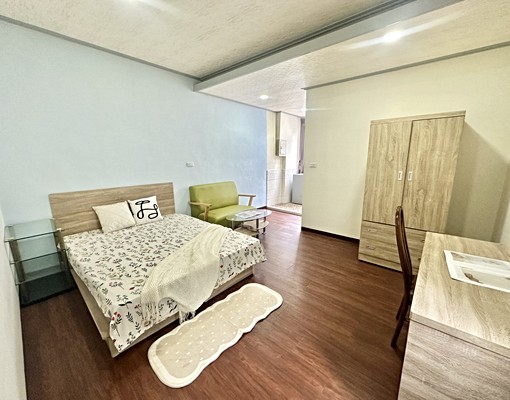 東海✨採光強✨陽台獨洗曬✨變頻冷氣✨乾溼分離✨機車位 - Image 1