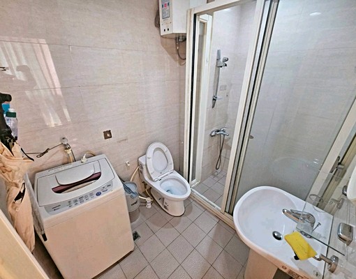 三民高中⭐️2樓⭐️獨洗⭐️乾濕分離⭐️雙面採光 - Image 7