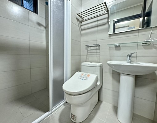 租💖三房+車位🚘全新傢俱家電👍隨時可入住😉 - Image 8