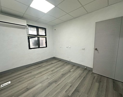 板橋❣️可入籍超便宜三房/空屋大空間採光通風/生活機能佳 - Image 1