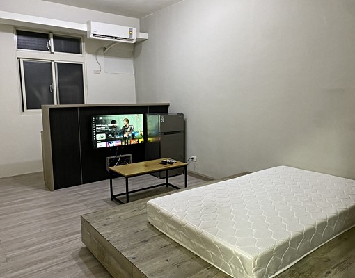 長安街公寓五樓套房(禁菸、開火及養寵物) - Image 1