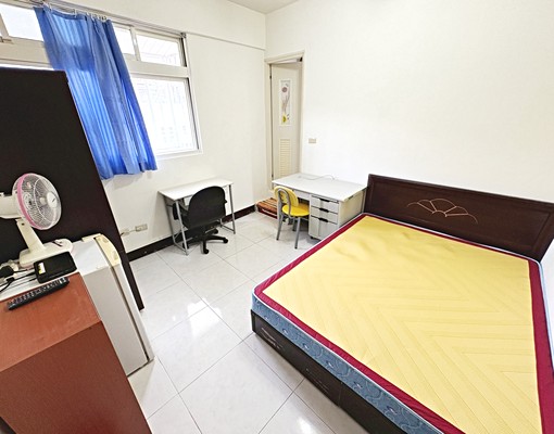 秀朗國小【超值租案】凸窗曬衣★變頻冷氣★衛浴開窗 - Image 1