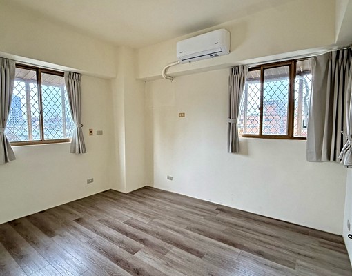 稀有土城電梯2房近海山站捷運站步行約2分鐘 - Image 2