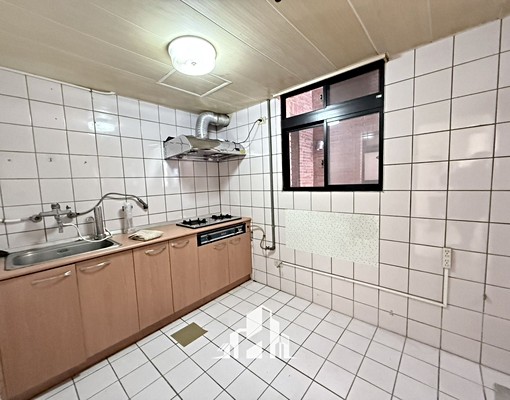 近水安宮＃超值大坪數大四房＃可租補＃可寵物＃台水台電 - Image 12