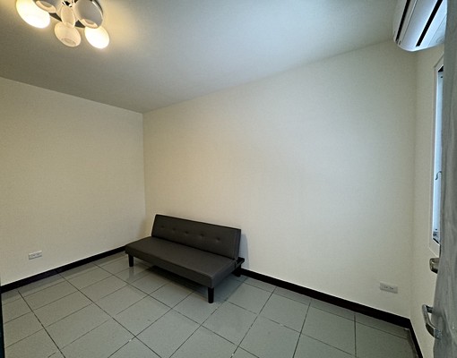 景安站💛裝潢新💛貓💛台水電💛可申請租屋補助💛大露台 - Image 3