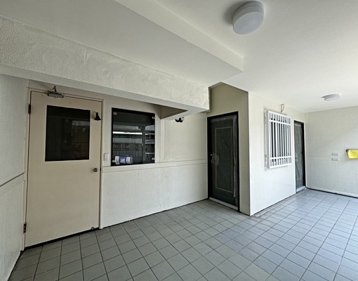 景安站💛裝潢新💛貓💛台水電💛可申請租屋補助💛大露台 - Image 2