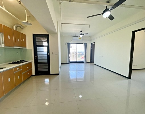 高鐵國家強棒三房。附冷氣，熱水爐。可入籍可租補 - Image 2