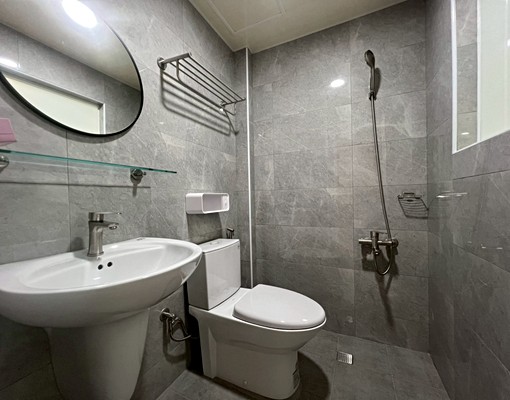 台南租屋~東區全新裝潢大三房平車 - Image 12