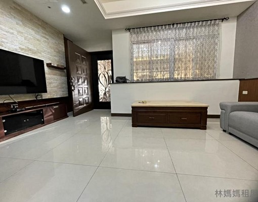 永大路近南科車墅 - Image 1