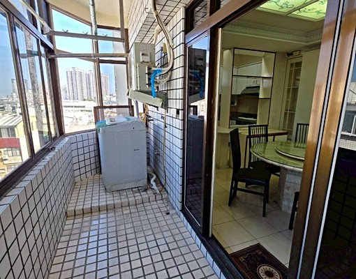 💖後甲商圈雙層超大坪數電梯四房+大露臺💖 - Image 7