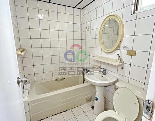 中科東海，全配採光大四房，屋況優 - Image 8