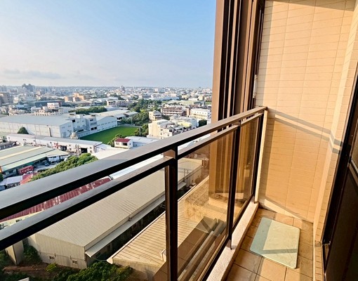 我是承辦🙋大雅裝潢3房✨系統櫃、高樓層、傢俱🉑徵優質房客 - Image 6